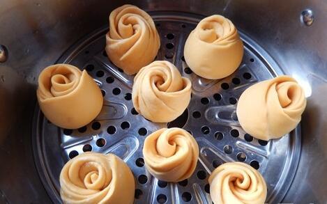 黄玫瑰送朋友的花语是什么,黄玫瑰送给朋友代表什么