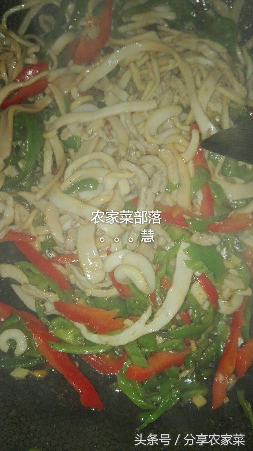 爆炒油炸鱿鱼丝,猪腰爆炒鱿鱼丝