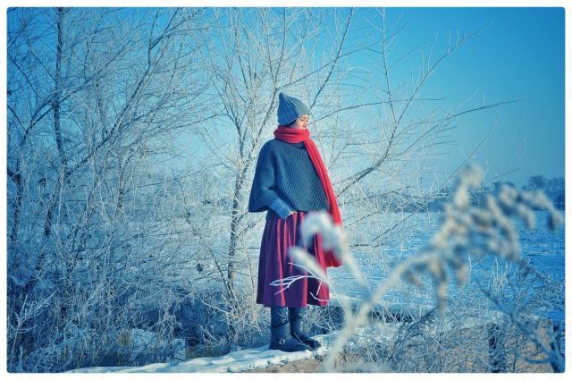 啦啦旅行-旅漂三年,边旅行边房,她靠什么生活?!