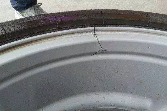 轿车慢撒气是什么原因,汽车慢撒气怎么解决