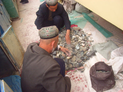 和田玉切割石头,和田玉籽料游记