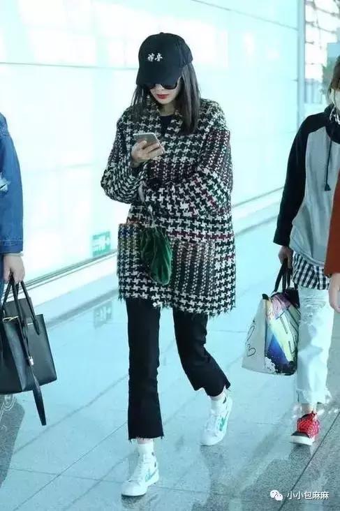 小白鞋挑什么颜色,小白鞋测评推荐