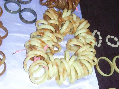 和田玉捡漏技巧,和田玉捡漏指南