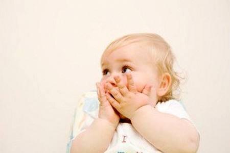 3岁宝宝口臭怎么解决,宝宝口臭怎么办最有效的方法