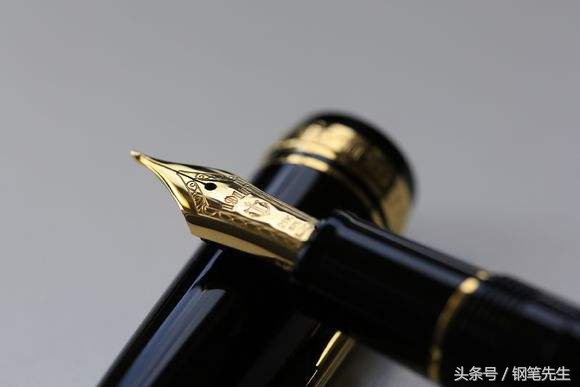 写乐18k钢笔测评,写乐大型平顶钢笔测评