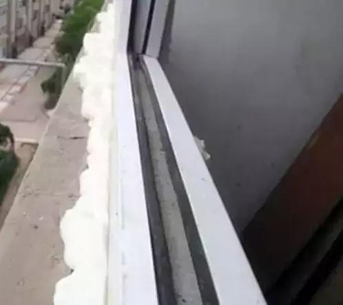 铝合金门窗安装副框有什么优缺点,铝合金门窗安装及验收规范最新版