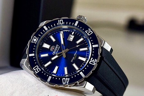 各个价位的潜水表推荐,平民潜水表