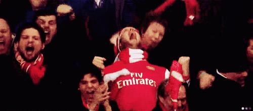 成军20年的*月天五**写满了我们青春,但他们做的潮牌真的丑爆了