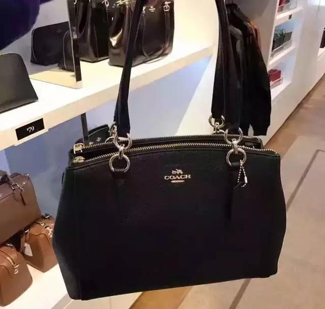 当职场添上时尚的元素,给你不一样的生活体验