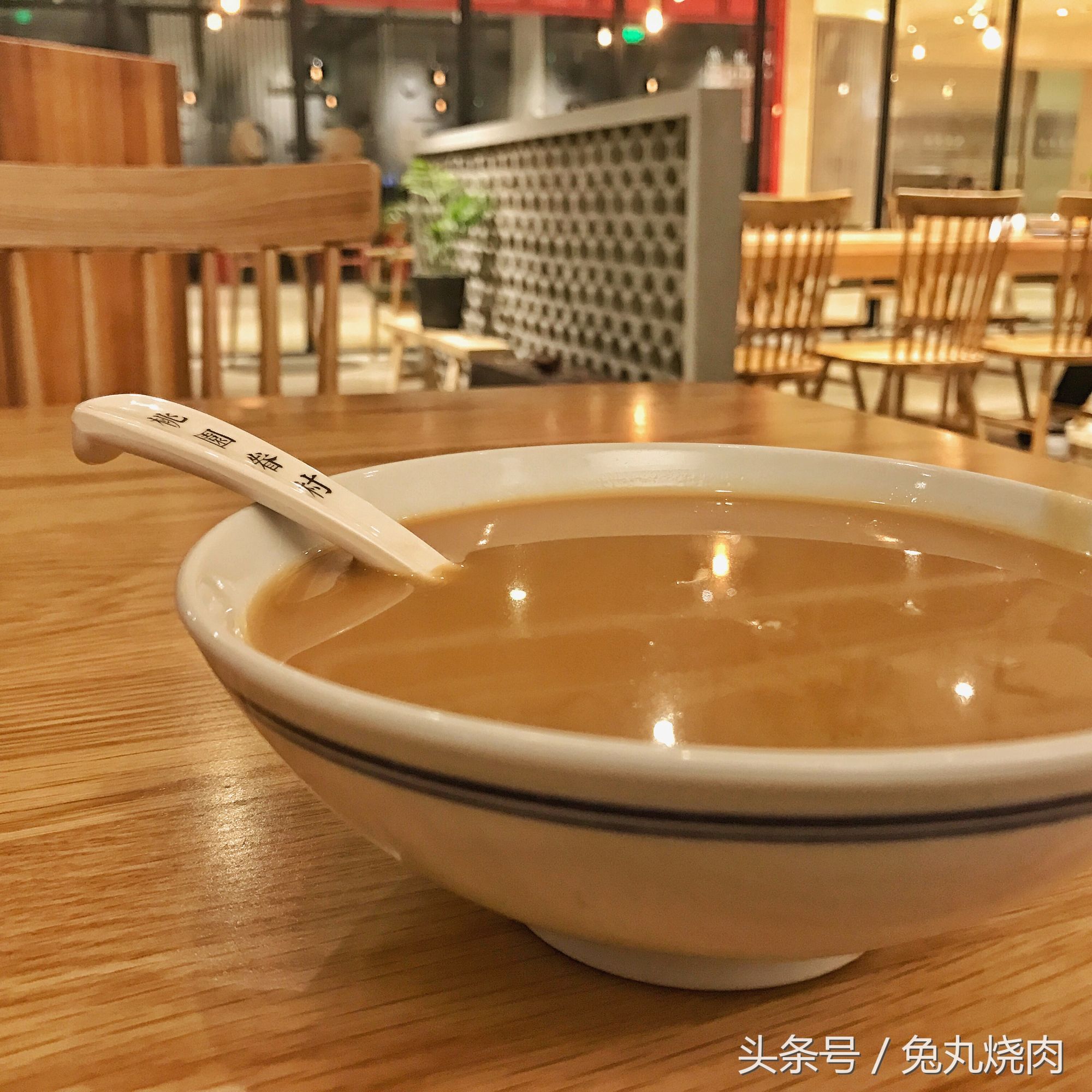 早起吃个早饭比什么都重要,早起吃个早餐真爽