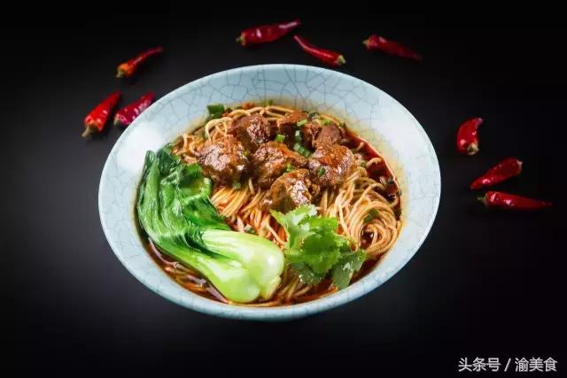 正宗重庆小面是辣还是麻,重庆小面怎样才能又麻又辣