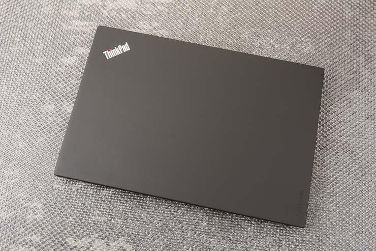 thinkpadx1yoga和carbon选哪个,thinkpadx1extremegen4测评