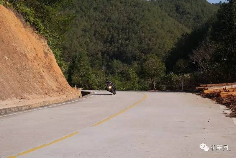 车友风采,遇到摩托车后,感觉每天都是热恋