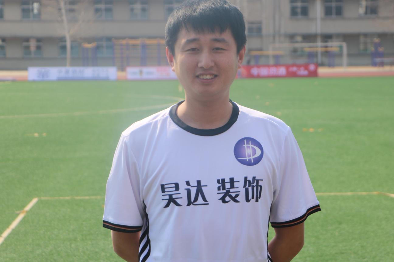 足球比赛海报泰山,足球联赛开赛海报