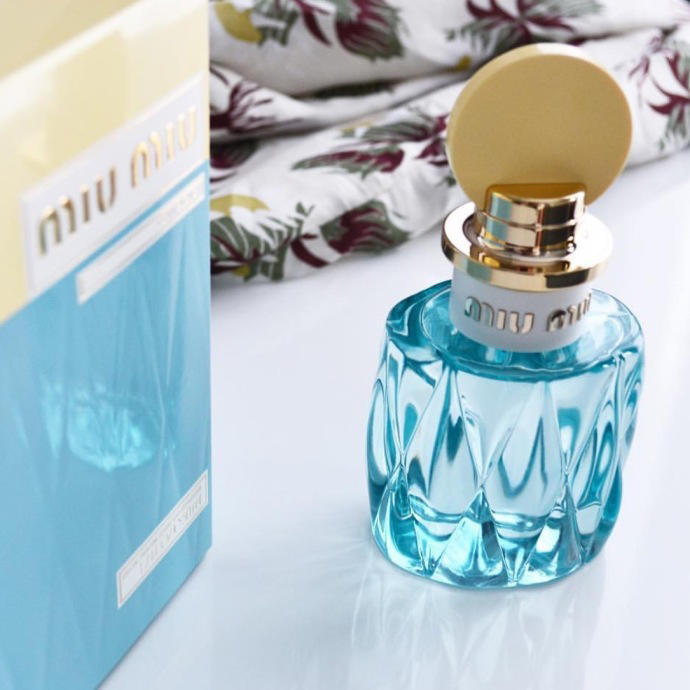 miumiu配色小香风,miumiu莹蓝女士香氛
