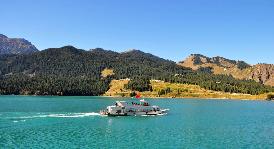 神秘又美丽的天山天池,天山天池是西王母沐浴之地吗