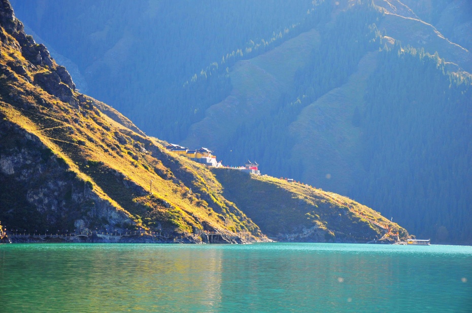 神秘又美丽的天山天池,天山天池是西王母沐浴之地吗
