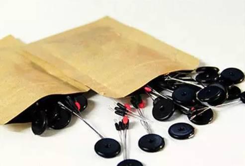 钓鱼时的太空豆怎么用视频,钓鱼太空豆应不应该固定