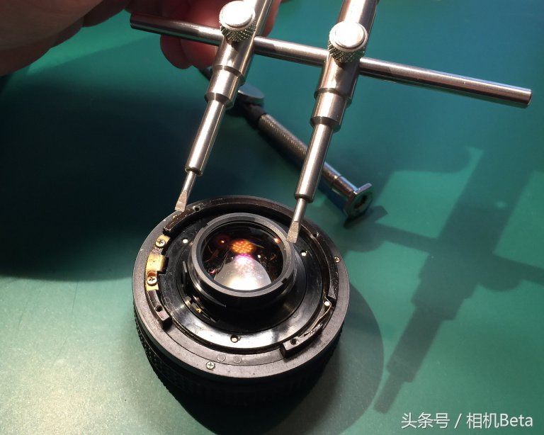 怎么预防镜头发霉,单反镜头发霉拆洗