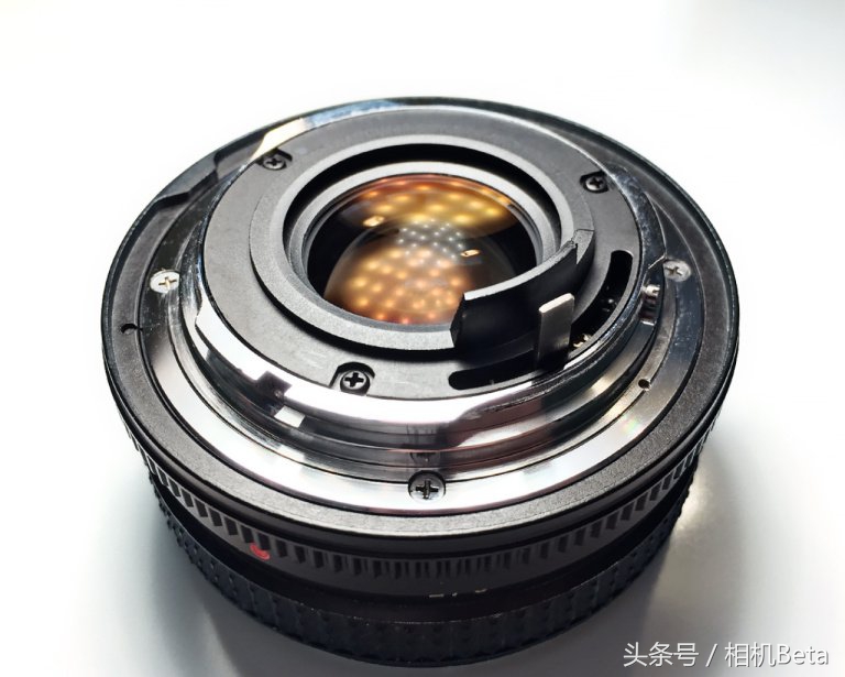 怎么预防镜头发霉,单反镜头发霉拆洗