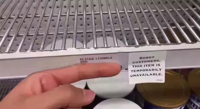 又是a2!中国情侣拿走华人妈妈奶粉钱后消失，几罐奶粉至于么？