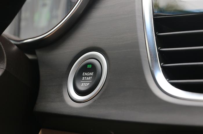 10万以内家庭用最实用车型,宝骏730哪款家庭买最实用耐用