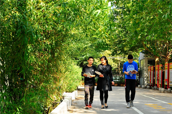 潍坊市新华学校怎么样,百姓家门口的学校