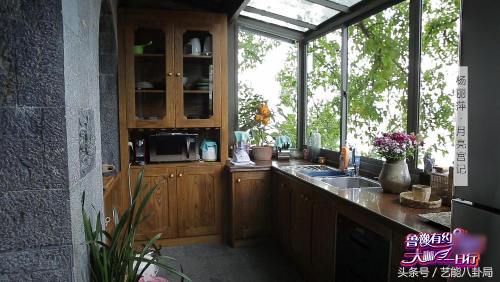 杨丽萍洱海私宅,杨丽萍洱海宫殿