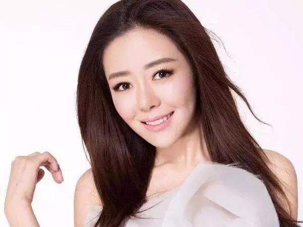 如果时光倒流你还会选择认识她吗,如果时光倒退你还会爱他吗