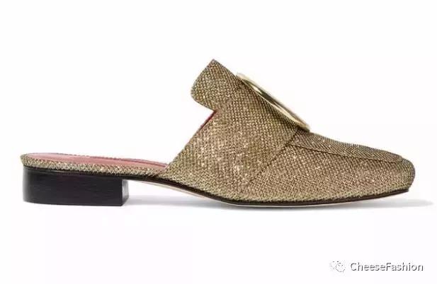 恨天高单鞋搭配图片,穿着恨天高的高跟鞋