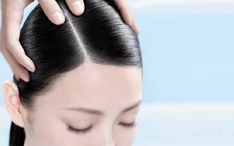 去头屑二硫化硒洗剂,怎么去头屑又快又好