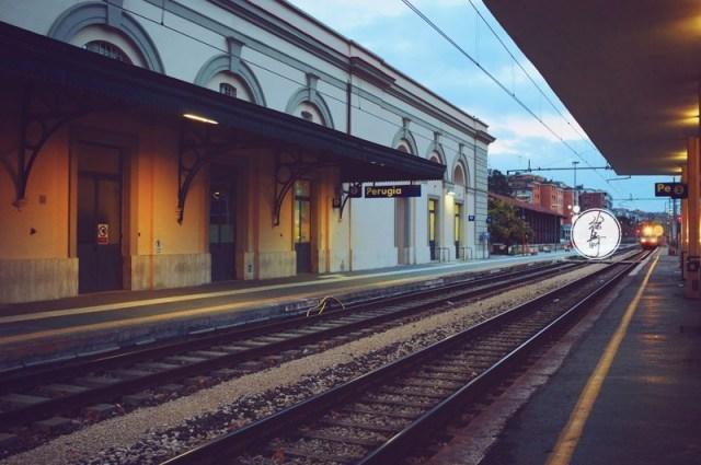 啦啦旅行-旅漂三年,边旅行边房,她靠什么生活?!