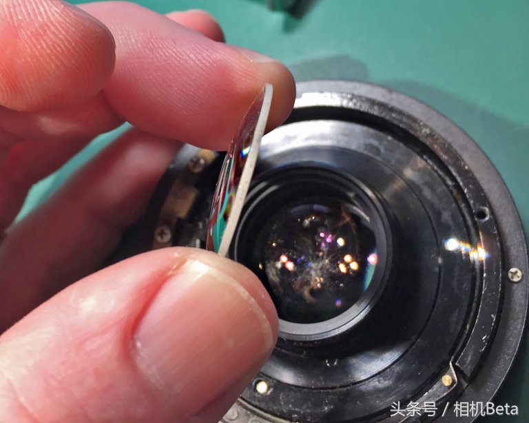 怎么预防镜头发霉,单反镜头发霉拆洗