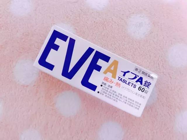 水润无瑕气垫粉底霜,美白补水防晒粉底三件套