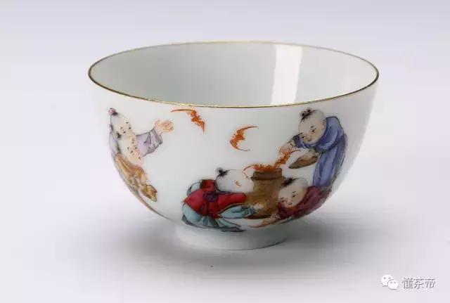 世界瓷都的茶具,漫游世界美景文章