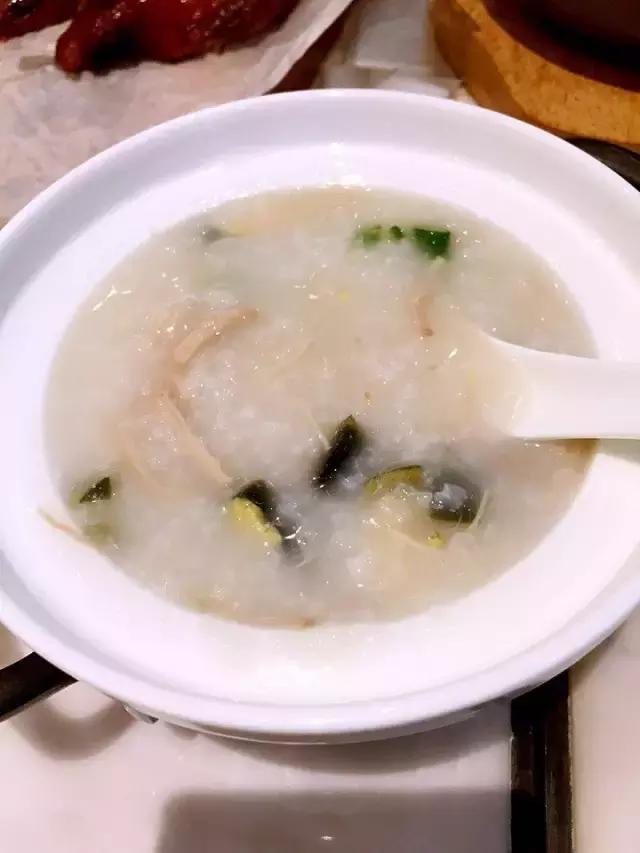 这家餐厅，竟然以拆散情侣为目的