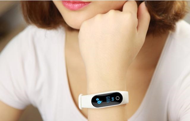 爱魔客k4深度评测,爱魔客k4手环心跳加速