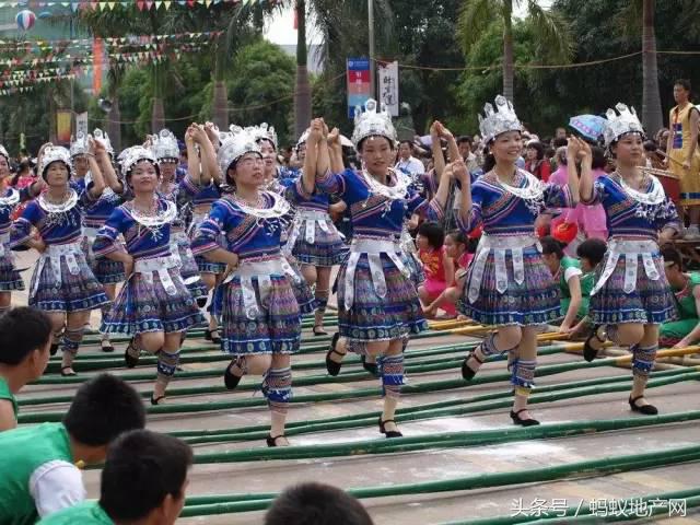 没想到！原来你是这样子的三月三！舌尖上的丽景，引爆南宁！