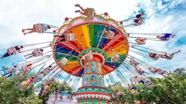 我与花火有个约定，小作家成长体验夏令营！