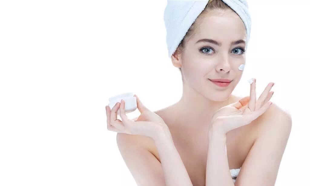 脸过敏脱皮怎么办小妙招,春天脸过敏怎么办小妙招