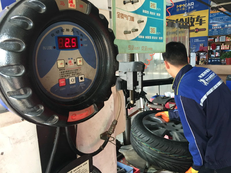 杰德10万公里需要换火花塞吗,本田杰德更换轮胎哪个性价比高