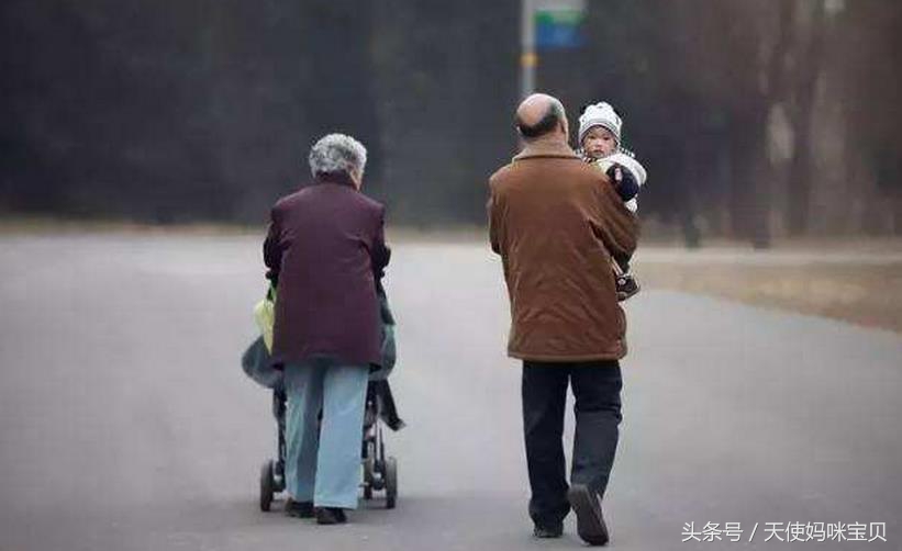 婆婆给孩子买的衣服太暴露怎么说,婆婆买衣服给宝宝穿怎么办