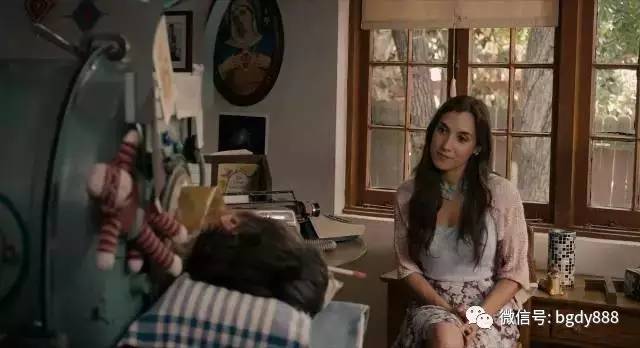 这部特殊服务的电影一点都不污，还纯得要命