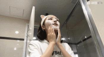 景甜、王菲、范冰冰化妆台上的那些护肤品，你有同款咩？