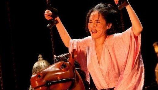 湘军攻破天京，洪秀全已死，太平军女兵为何守着天王府点火*焚自**