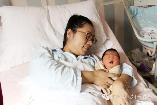 子痫前期顺产还是剖腹产,子痫前期剖宫产术中风险