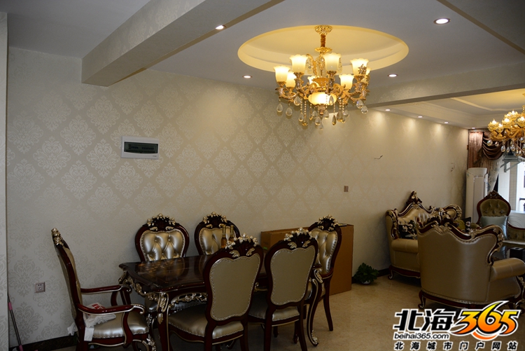 海岸华府三房,海岸华府3室