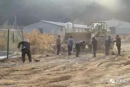 环境整治大扫除怀柔乡村更靓丽,社区组织开展环境卫生大扫除