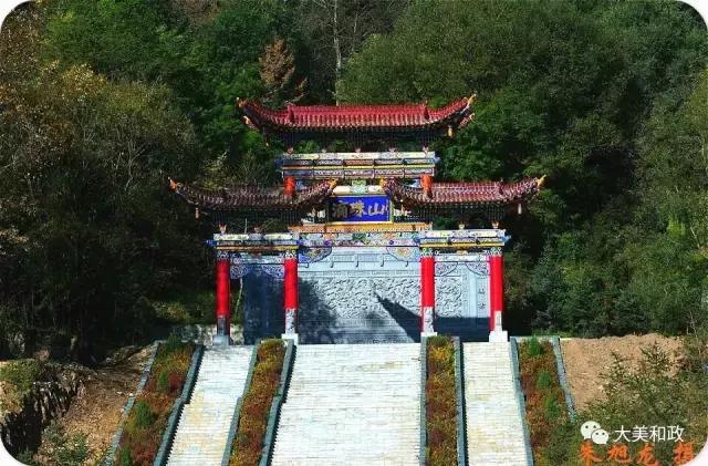 珠山公园旅游攻略,滴珠山公园景区