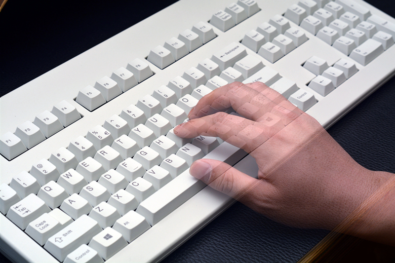 樱桃机械键盘3.0茶轴评测,樱桃红轴机械键盘体验